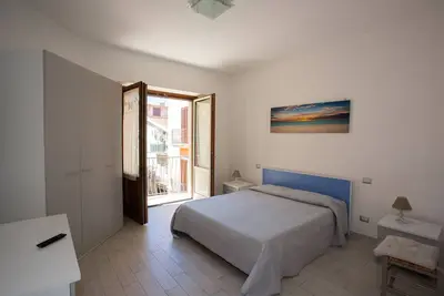Appartement-Large-Douche-Vue ville