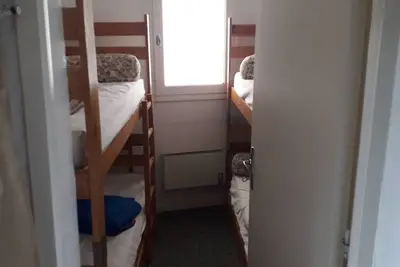 Image de Studio 6 pers. à Arette – Accès pistes et galerie commerciale, balcon, parking gratuit