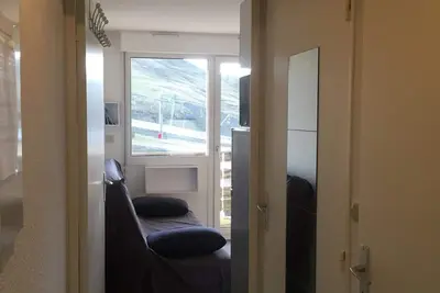 Image de Studio 4 pers. au pied des pistes avec balcon, ascenseur, parking gratuit, casier à skis et équipement complet