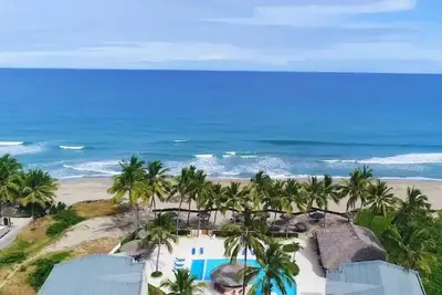 Image de 1bd condo with washing machine on sandy beach, in secured gated resort