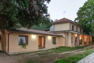 Image de Independent country house with pool between the city the see and Lake Bracciano