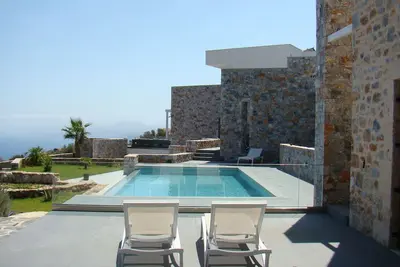 Image de Renovated old sheepfold, magnificent views over the Aegean Sea and shared swimming pool