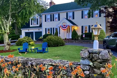 Image de Waterfront home w/Private Dock & Beach on Lake Wequaquet, Centerville, Cape Cod