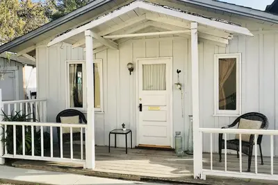 Image de Cute Cottage in Midtown