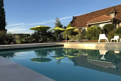 Image de Traditionelle-Cottage-Salle de bain privée séparée-Vue sur la campagne