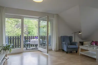 Image de Appartement-Standard-Salle de bain privée séparée-Balcon