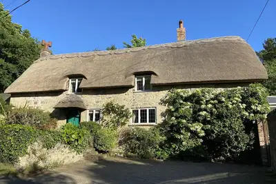 Image de Goodalls, pet friendly, character holiday cottage in Niton