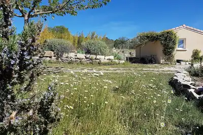 Image de Gîte Stéphanie coté piscine - Gîtes du Combeau
