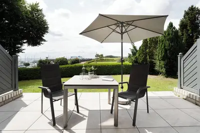 Image de Vacation apartment 2 with terrace in the Strandhaus am Yachthafen in Grömitz