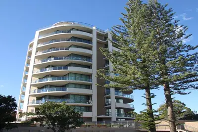 Image de Twin Pines 301 - Cbd Location