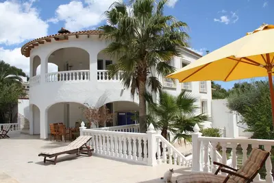 Image de Moraira Chalet 10 (+2) Personnes - piscine privée - Sauna - Gymnase - 305 qm