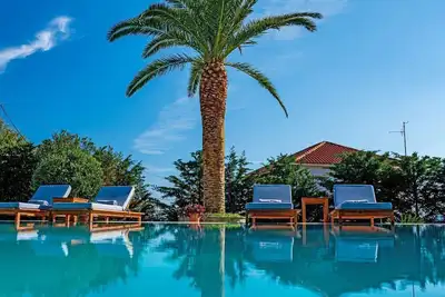 Image de Amor Beach Villa 3 Bedrooms with huge pool, Bbq, near the beach.