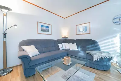 Vacation apartment Zum Möwennest with balcony in Grömitz