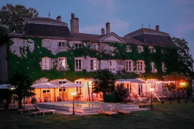 Image de Château de Challes et Maison de Domaine avec + de 30 couchages