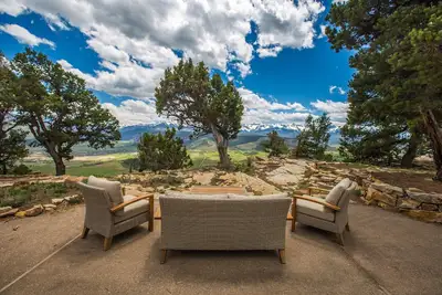 Image de Stunning Mountain Home with Spectacular Views - Access to Trails Str2025-060