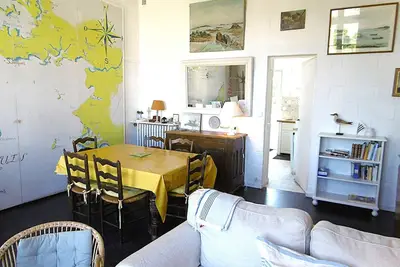 Image de Maison 5 pièces 9 personnes   face au port de St Jacques