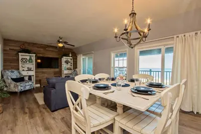 Image de Ffr212 \"At Last\" by First Flight Rentals