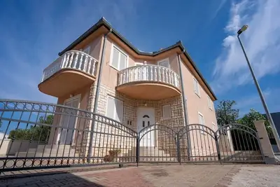 Apartments Pavlakovic 2