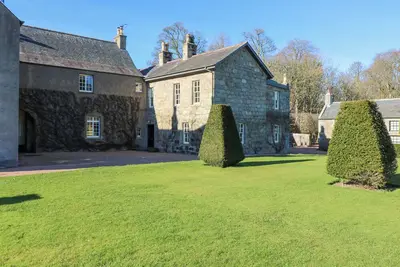 Image de North Wing - Pitmedden Gardens, family friendly in Pitmedden