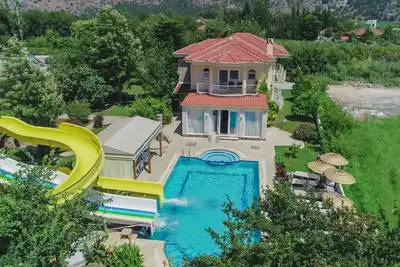 Image de Villa Zeze 7 Rooms 14 Sleeps Private Waterslides
