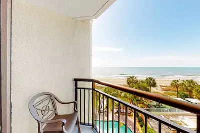 Image de 4th-floor ocean-view Snowbird studio with WiFi, Ac, pool & hot tub