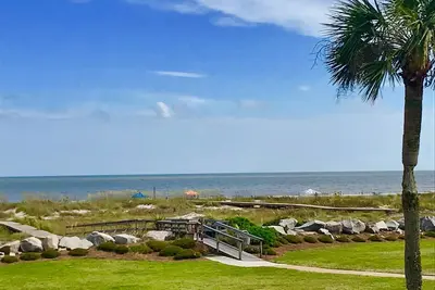 Image de 130 Captain John Fripp Villa - Oceanfront