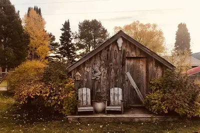 Image de Cozy log cabin in Alpine close to lake with water views!