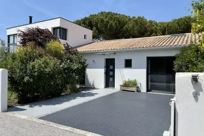 Image de Confortable Studio A Quelques Pas De L’OCÉAN 😁