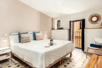 201 Roomy Family - Apartments Plaza Mayor 35