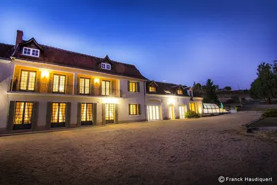Image de Domaine de Trevety - Les Perrières