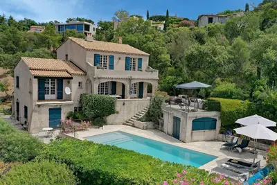 Image de La Musardière, vue mer panoramique, confort enfants, Les-Issambres, Côte d'Azur