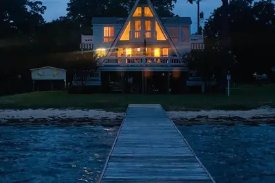 Image de A Framed Oasis on the Pamlico River