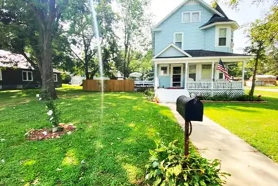 Image de Dexter Homestead. Very Cozy & New Remodel!