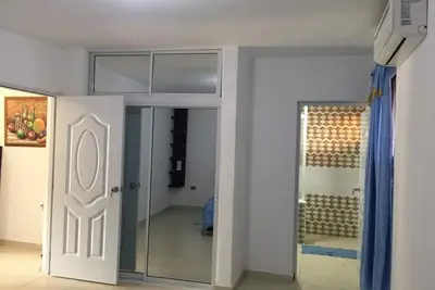 Image de Comfortable, elegant and modern one bedroom apartment