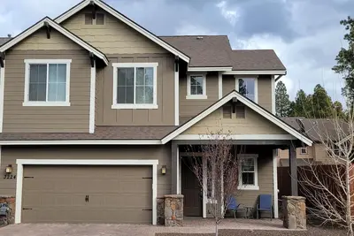 Image de Cozy Townhome • Cul-de-sac • A/C • W&D • Fireplace • Close 2 Nau & Trails