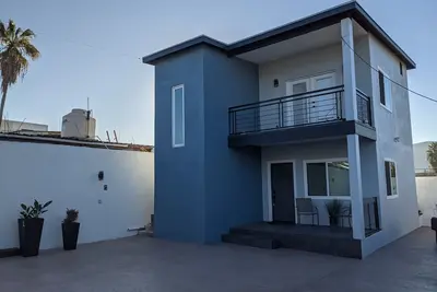 Image de Brand New Studio, Confortable, and gated parking, close to downtown.