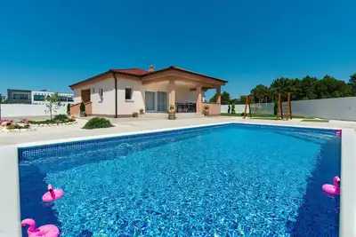 Image de Villa First Hill with heated pool