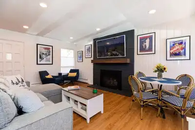 Image de Close to Gondola & Lionshead Village Condo, Peloton