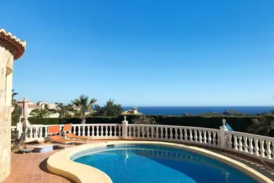 Image de Kalmias by Interhome