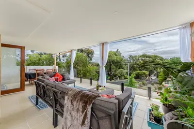 Image de Spectacular views - Gorgeous balcony sunsets