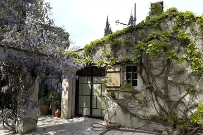 Image de Belle maison, moins 10mn a pied plage de Pampelonne, grand jardin