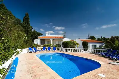 Image de Montenegro Superbly Located Family Vila With Game Room & Pool