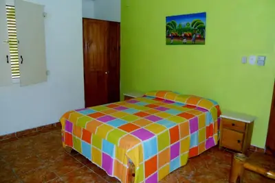 Image de 2bd condo with pool/parking/Tv/Internet, near beaches&shops