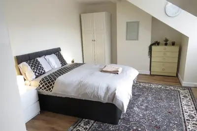 Image de Modern Two Double Bed Full Entire House, Parking, WiFi