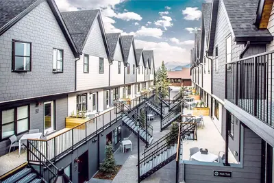 Image de Basecamp Resorts Canmore I Five Bedroom Apartment