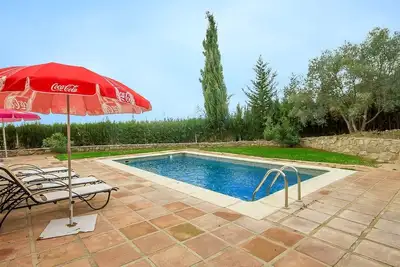 Image de Hoyo de Lino Antequera - La Higuera by Ruralidays