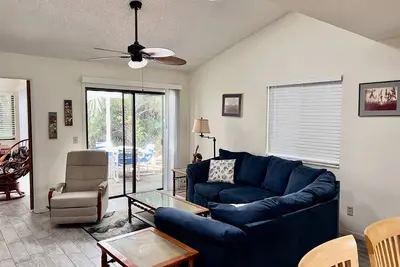 Image de 4350 Sea Woods Villa 2 Bed/ 2 Bath