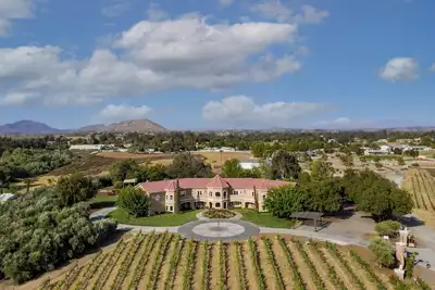 Image de Wilson Creek Manor By AvantStay | Sleeps 10! Amazing Estate w/ Pool & Game Room