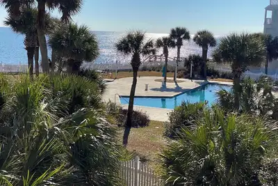 Image de Spectacular Views of Ocean & Pool includes Golf Cart