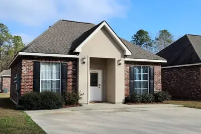 Image de Chateau 17, spacious townhouse in Tickfaw, La